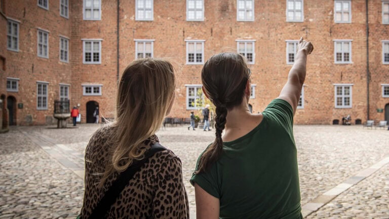 UBEGRÆNSET ENTRÈ I 14 DAGE