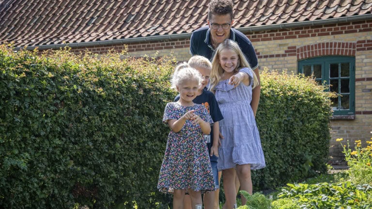 GRATIS ENTRÉ, KAFFE OG KAGE OG LIV I ARBEJDERBOLIGERNE